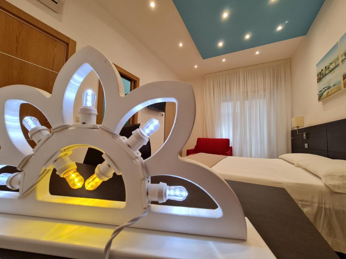 Hotel Il Vascello à Porto Cesareo Extérieur photo