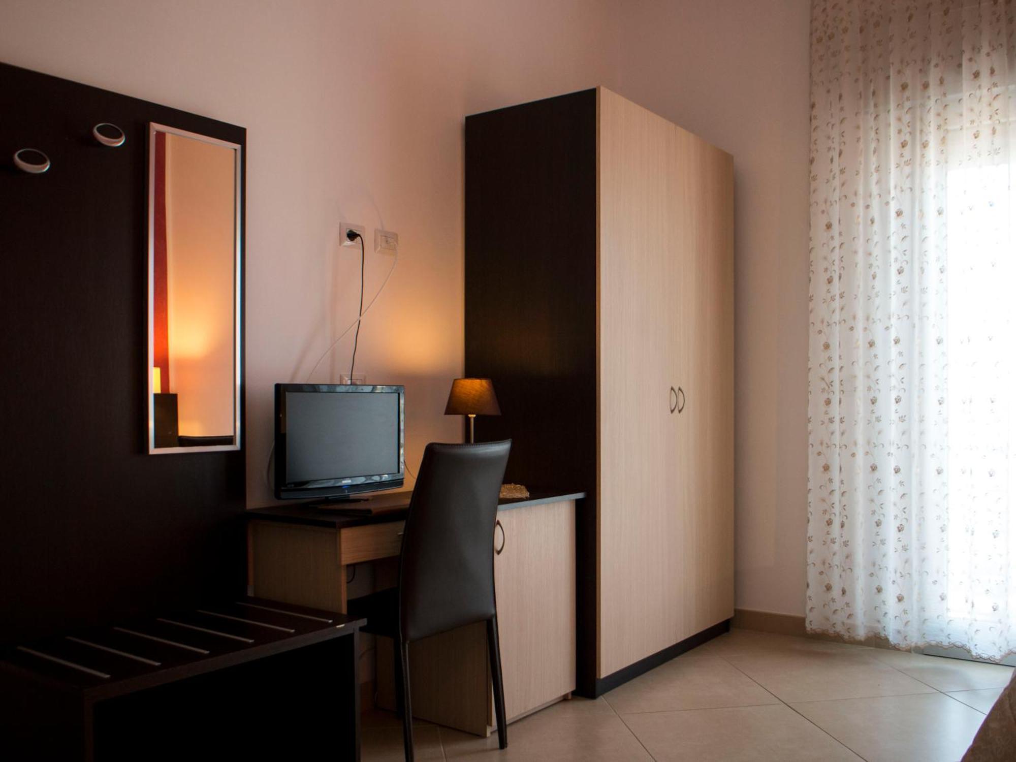 Hotel Il Vascello à Porto Cesareo Extérieur photo
